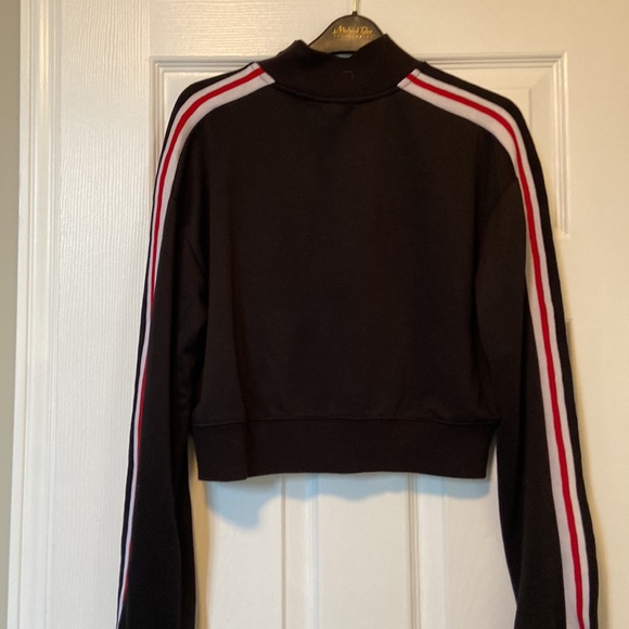 Kendall & Kylie cropped sweat - Picture 7 of 7